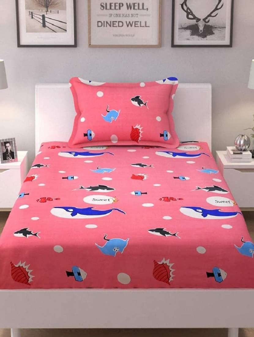 printed bed sheet with pillow cover