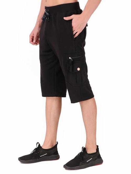 men solid cotton cargo three-fourth - 19494380 - Standard Image - 0