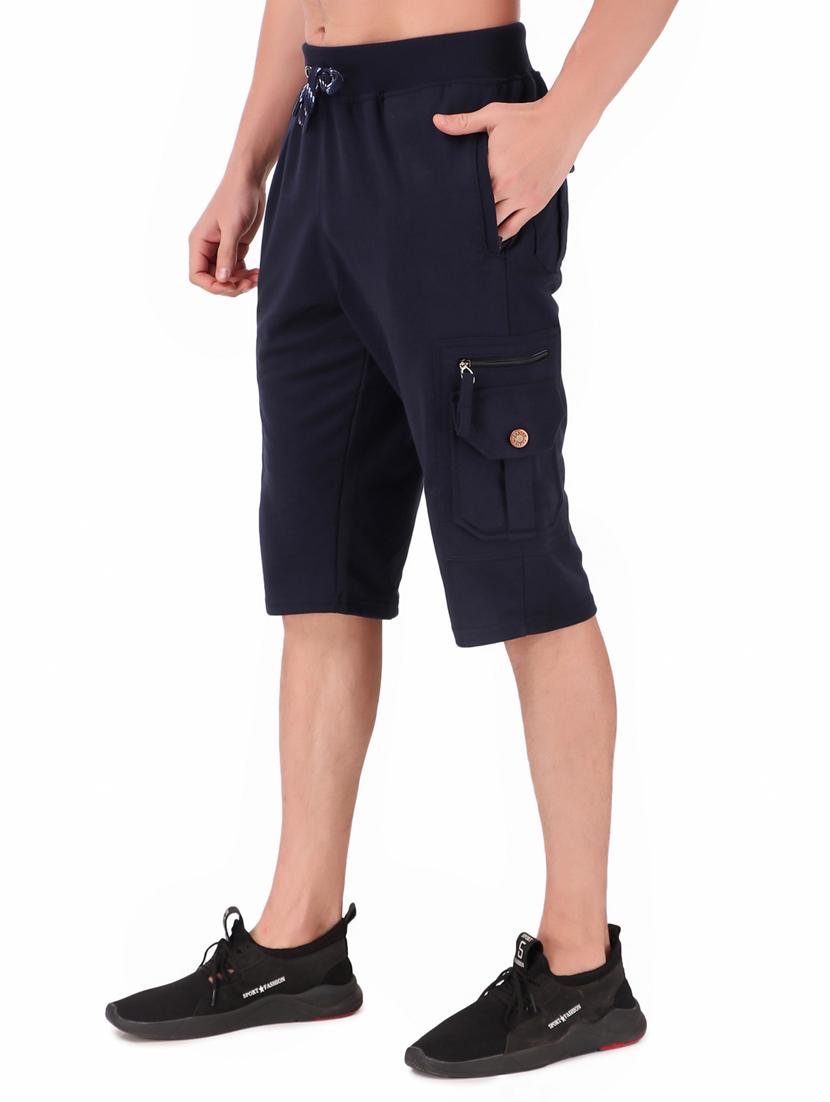 men solid cotton cargo three-fourth - 19494384 - Standard Image - 2