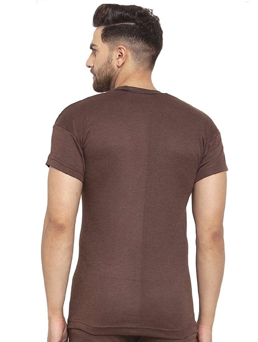 men round neck solid t-shirt - 19495112 -  Standard Image - 2