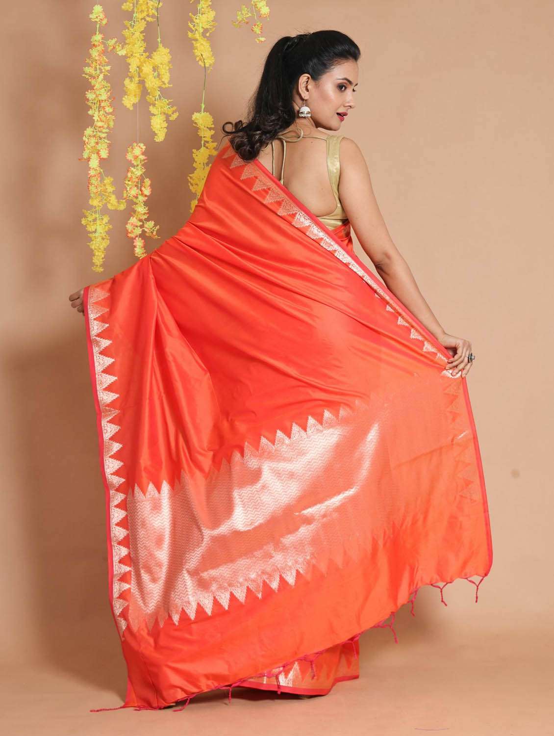 orange self design woven saree with blouse - 19498327 -  Standard Image - 2