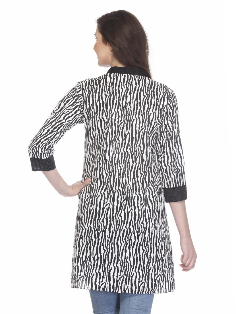 women's straight kurta - 19508997 - Standard Image - 2