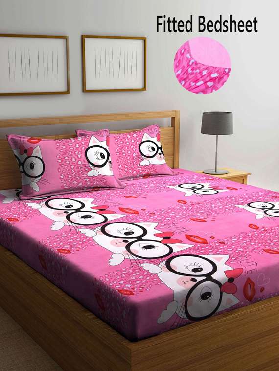 fabinaliv pink cartoon print 210 tc cotton blend king size fitted double bedsheet with 2 pillow covers