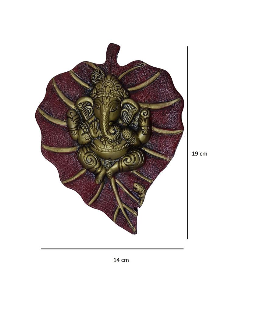 wall hanging sculpture by gunnu sales - 19518788 - Standard Image - 2