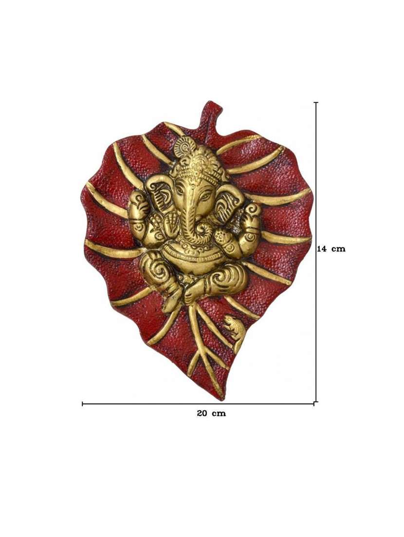 wall hanging sculpture by gunnu sales - 19518806 -  Standard Image - 2