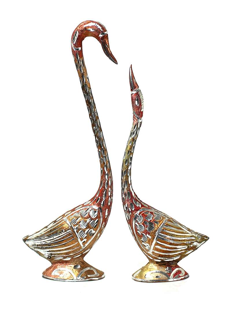 handcrafted decorative showpiece by gunnu sales