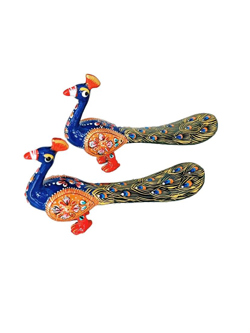 handcrafted decorative showpiece by gunnu sales
