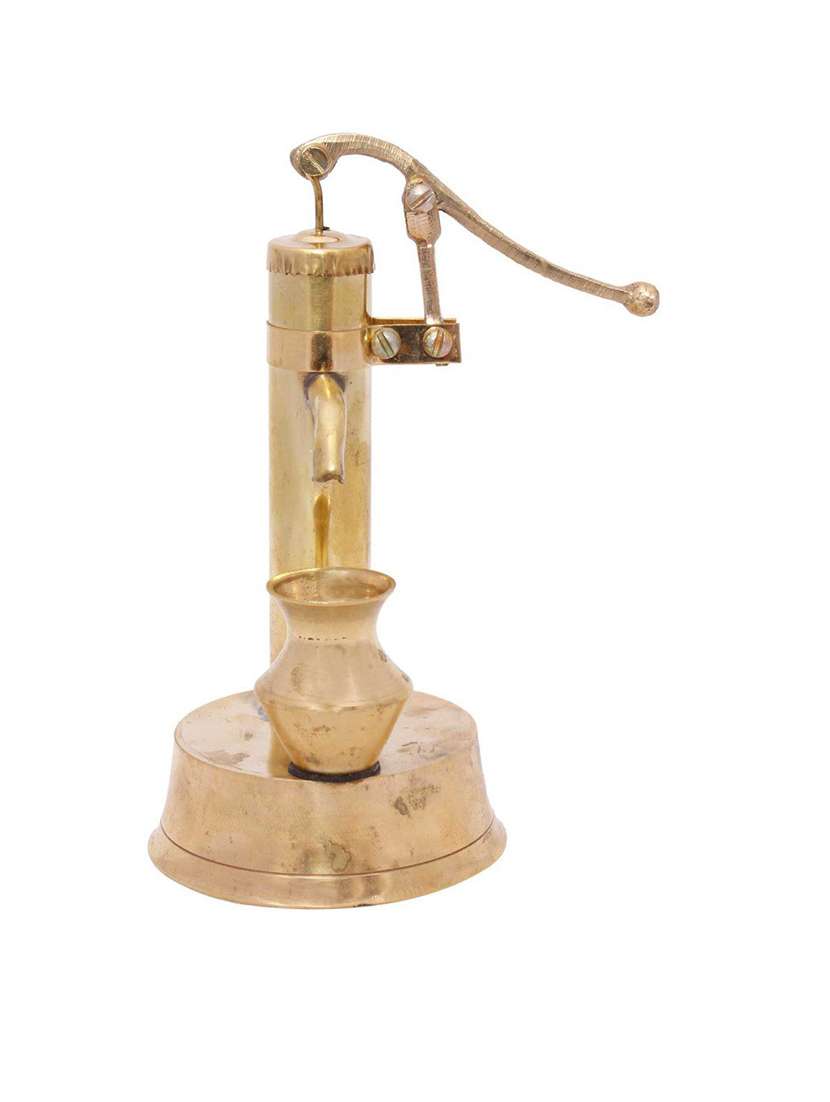 handcrafted decorative showpiece by gunnu sales - 19519331 -  Standard Image - 2