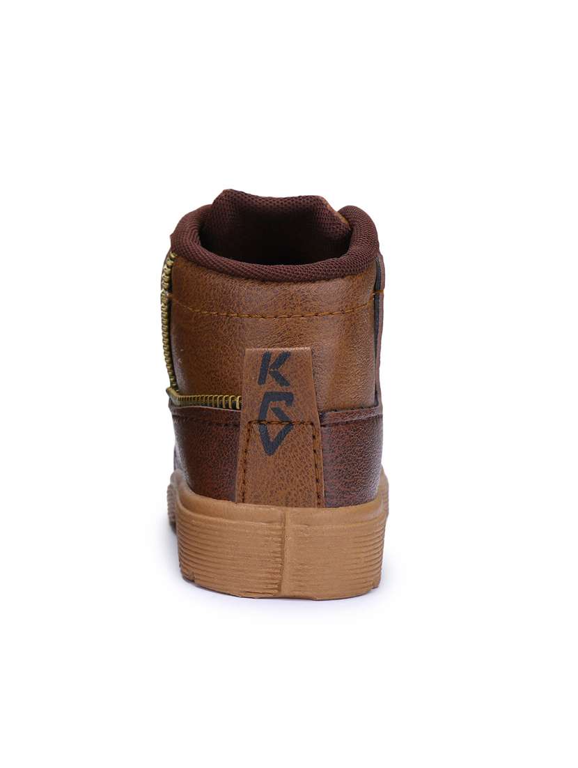 boys lace up boots - 19520481 -  Standard Image - 2