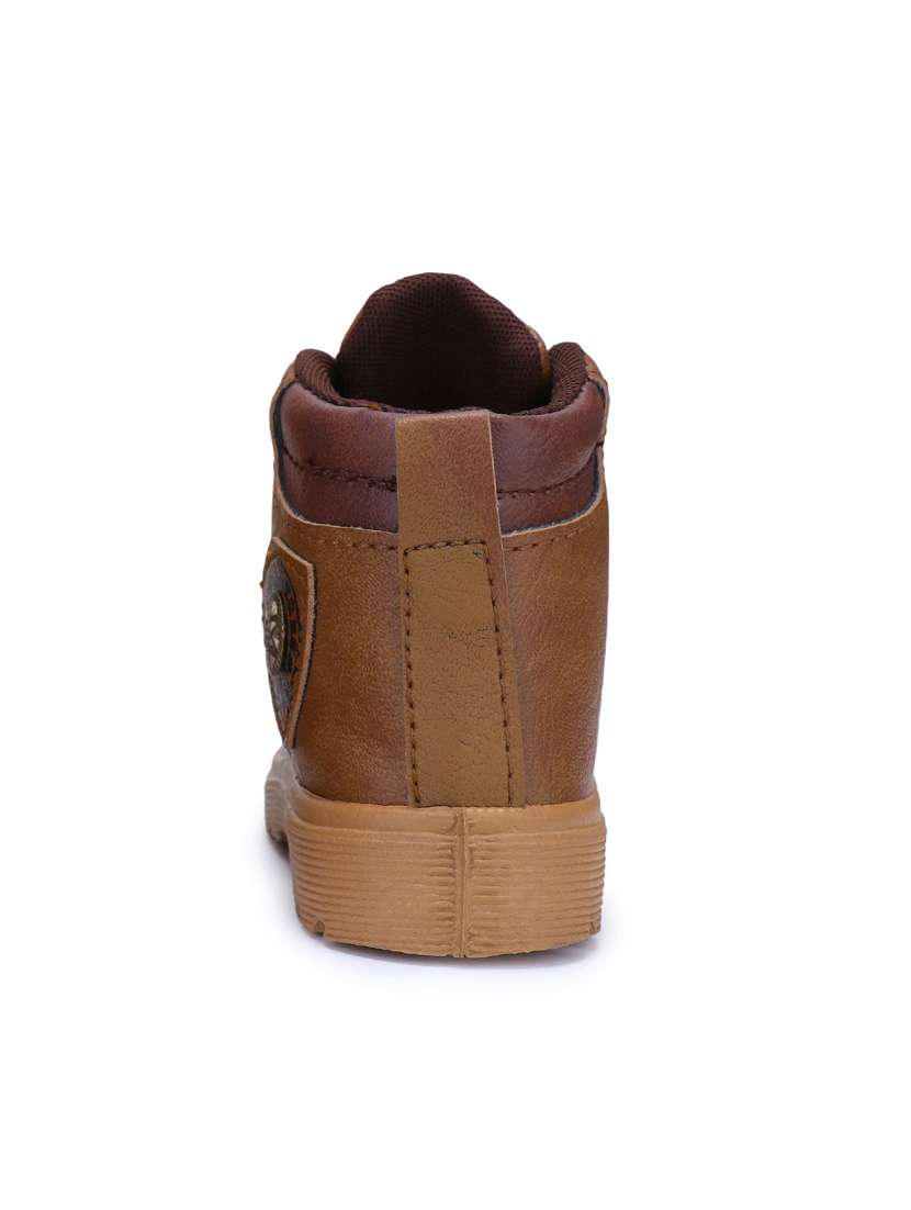 boys lace up boots - 19520499 -  Standard Image - 2