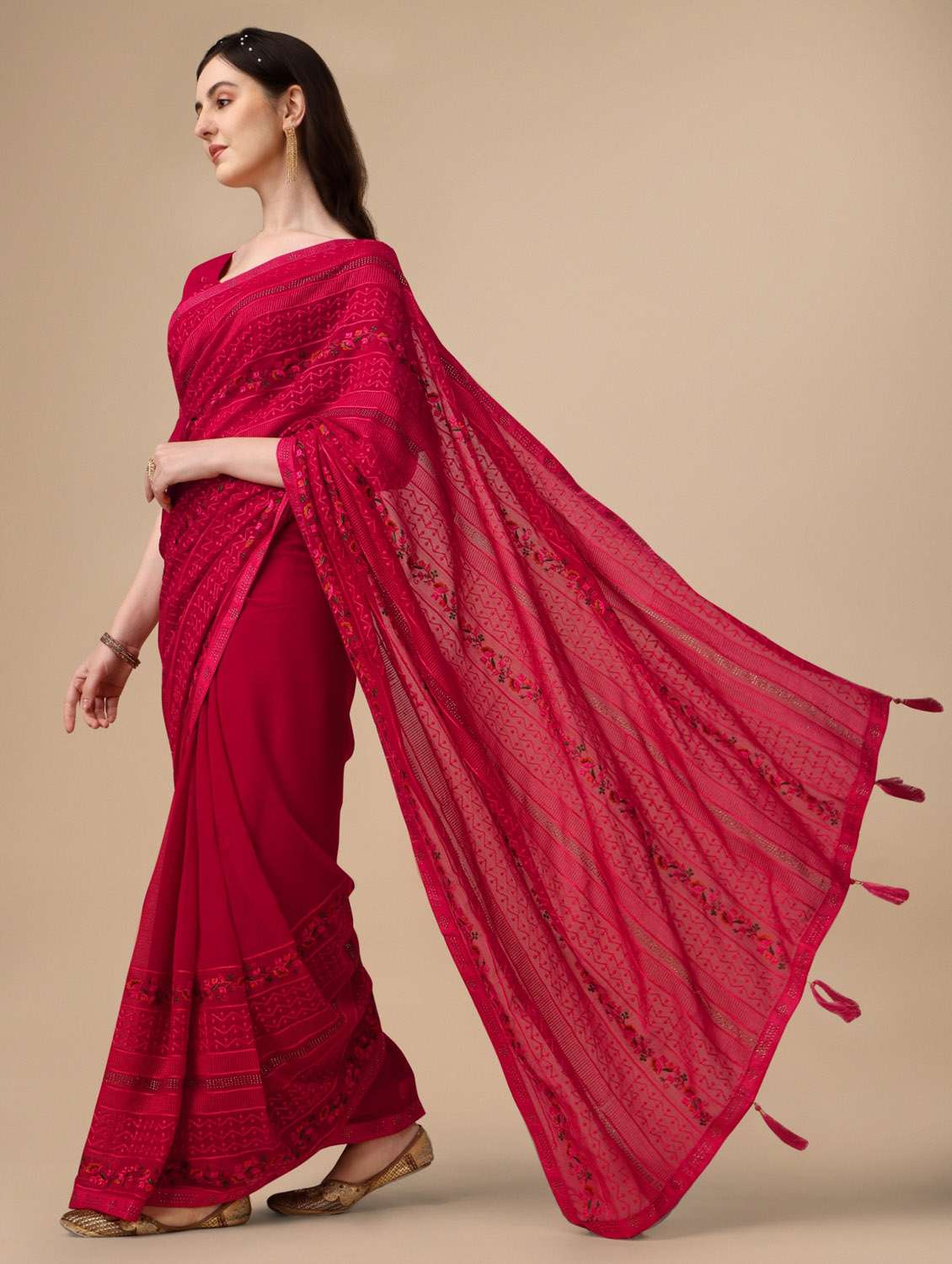 women's embroidered saree with blouse - 19533465 - Standard Image - 2