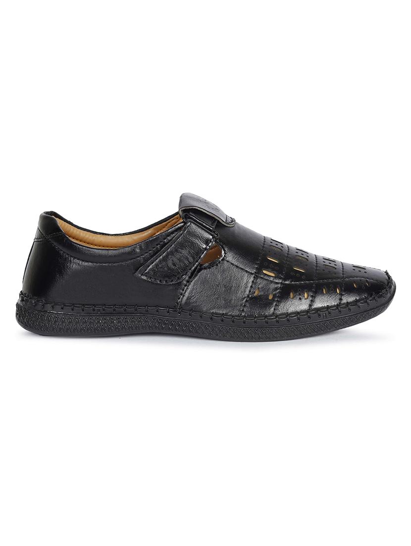 men's solid slip on sandal - 19539160 - Standard Image - 2