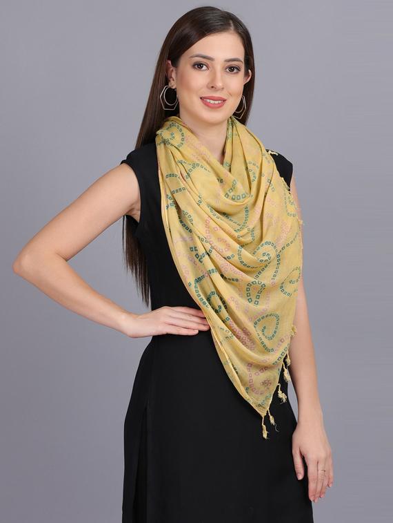 yellow bandhani print dupatta - 19565953 - Standard Image - 2