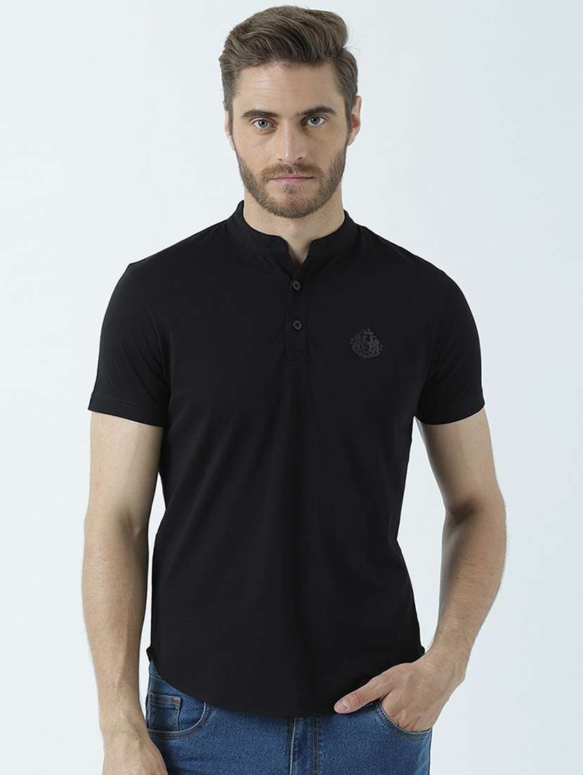heniey neck solid regular t-shirt