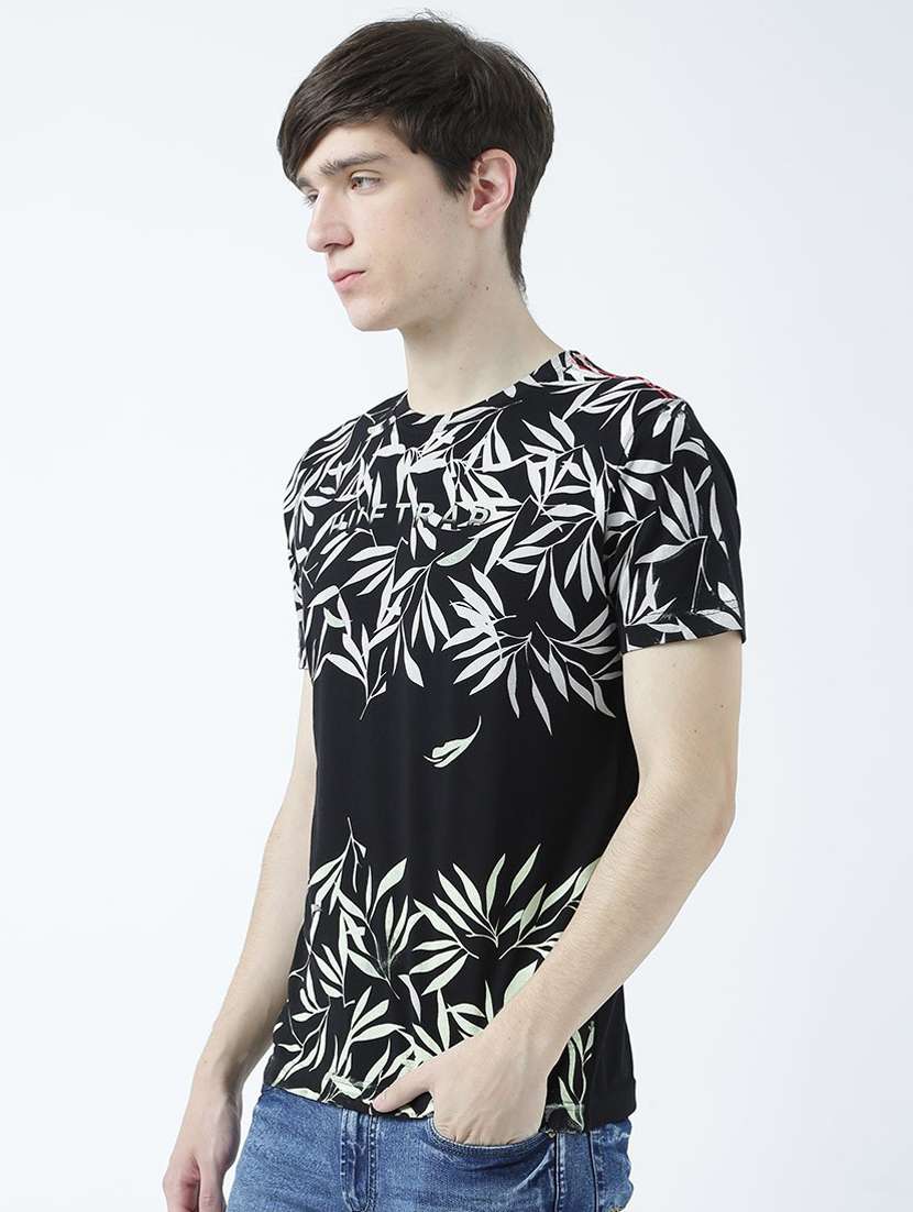 round neck printed regular t-shirt - 19580961 -  Standard Image - 2