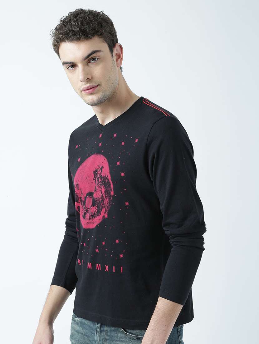 v neck printed regular t-shirt - 19580979 -  Standard Image - 2