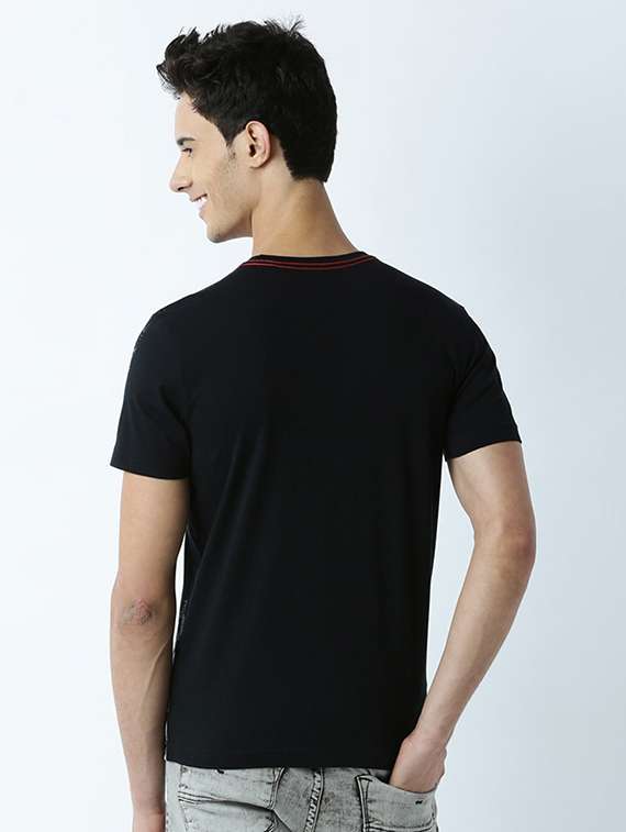 black printed cotton blend regular t-shirt - 19581250 -  Standard Image - 2