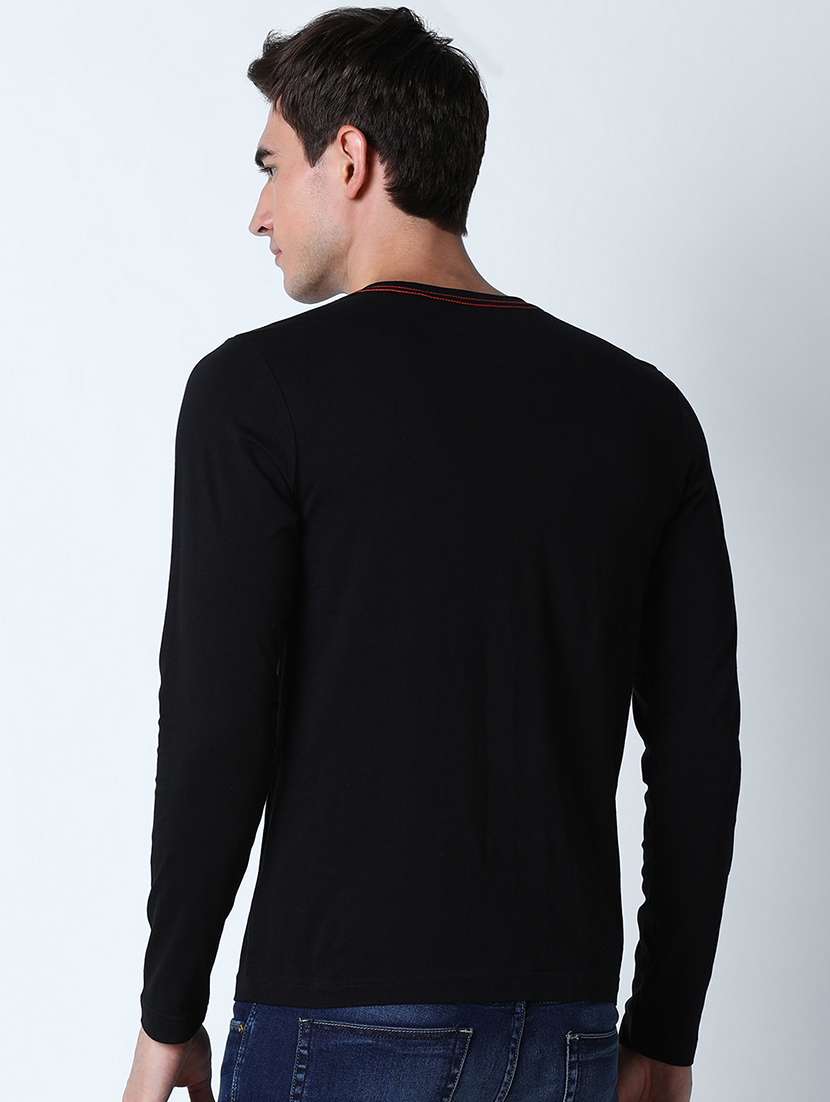 men v neck black solid t-shirt - 19581875 - Standard Image - 2