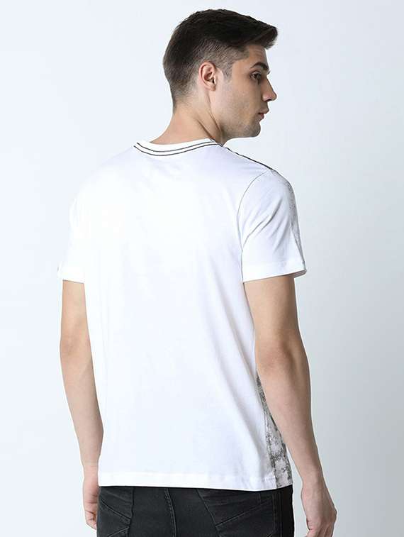 men crew neck front print t-shirt - 19581948 -  Standard Image - 2