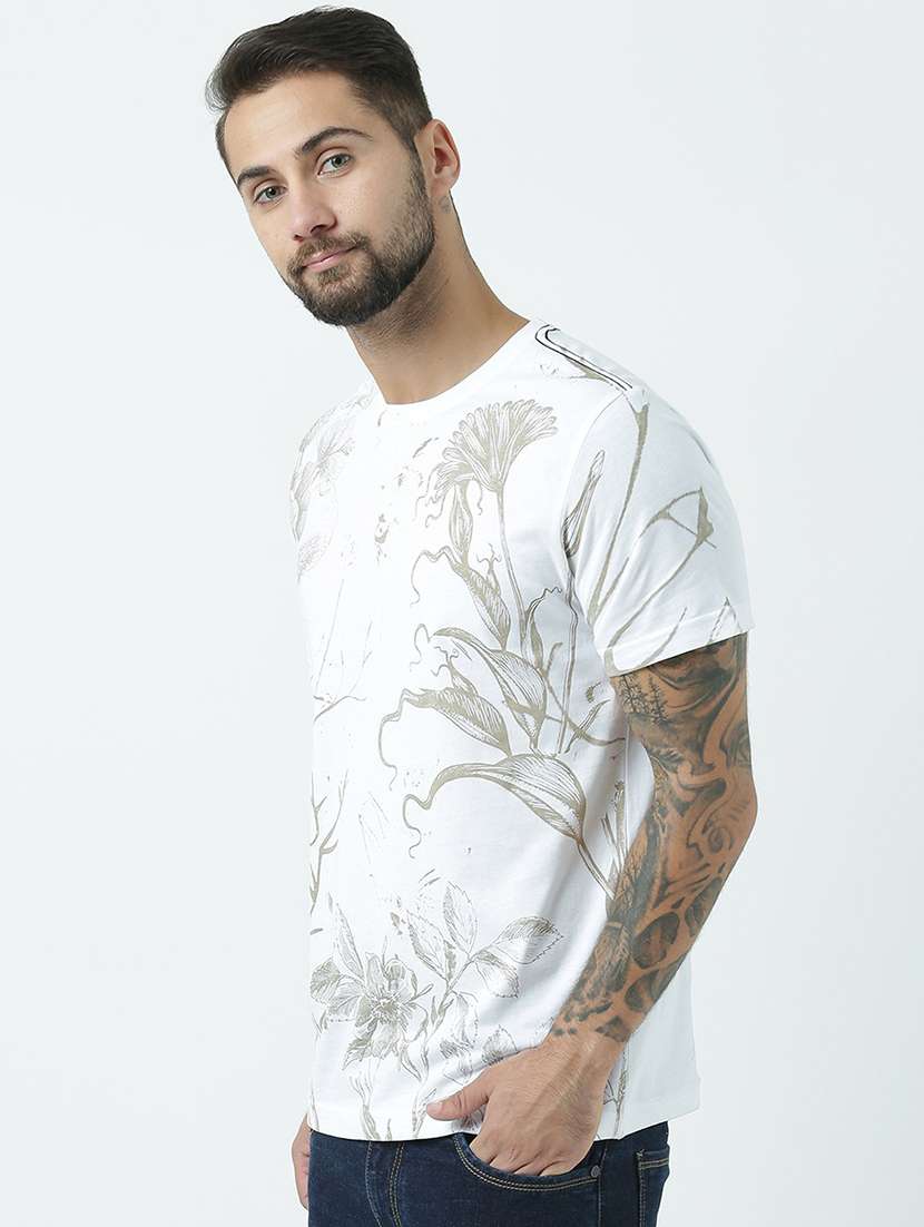 men round neck front print t-shirt - 19582044 -  Standard Image - 2