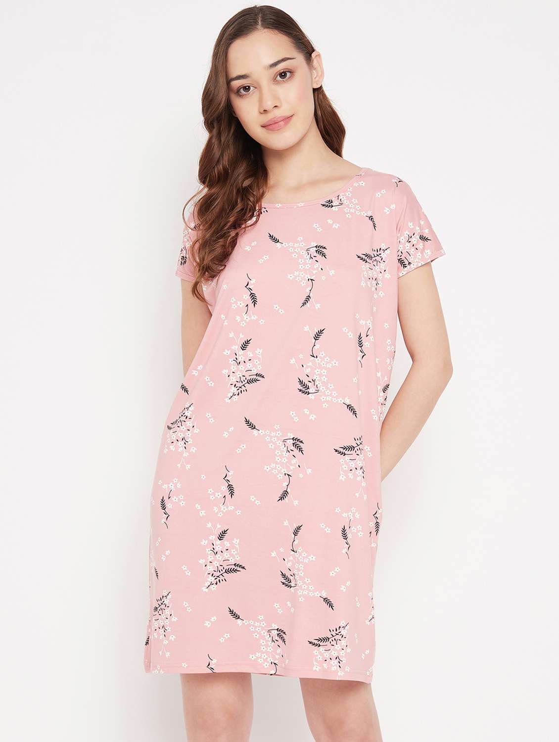 round neck printed sleepshirts & nighty
