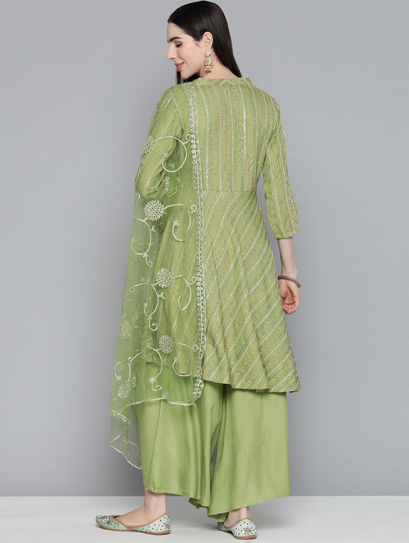 v-neck embroidered suit set - 19597861 - Standard Image - 2