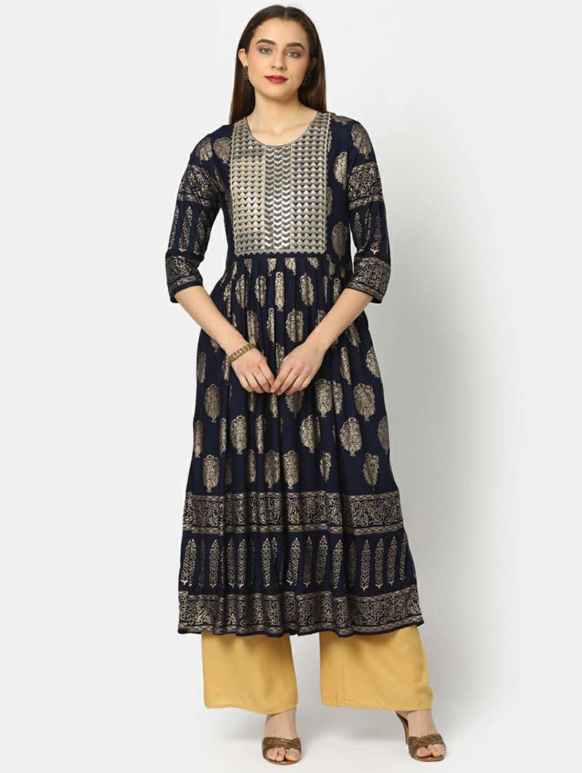 women's flared kurta