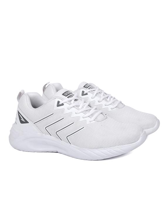 men lace up sports shoes - 19607967 -  Zoom Image - 0