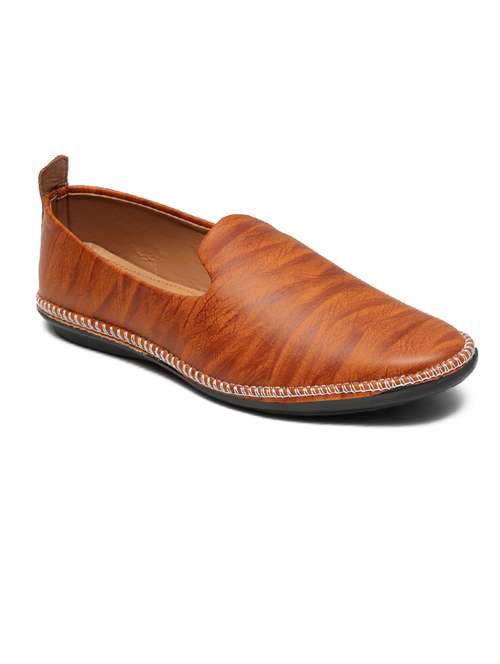 men tan slip on mojari