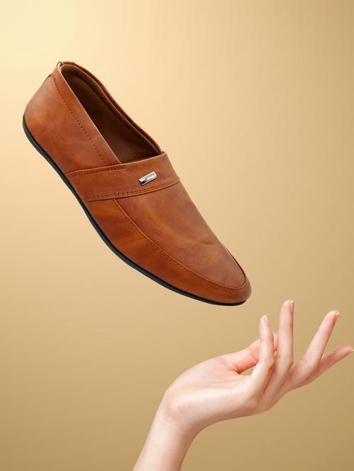 tan tpr slip on slipons - 19617299 -  Standard Image - 0