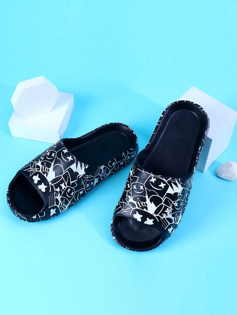 black croslite slip on flip flops