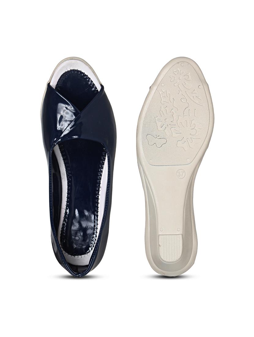 digiware wedge for women - 19618766 - Standard Image - 7