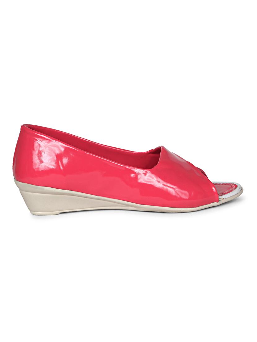 digiware wedge for women - 19618767 - Standard Image - 2