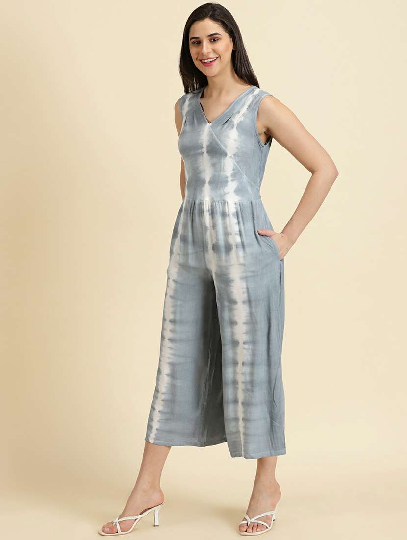 v neck tie&dye 3/4jumpsuit - 19621838 -  Standard Image - 2