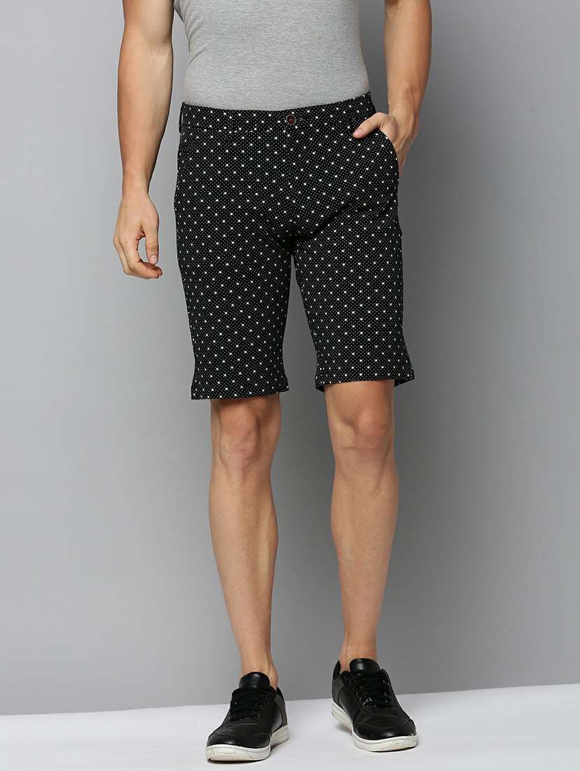 men printed mid rise chinos bermuda shorts
