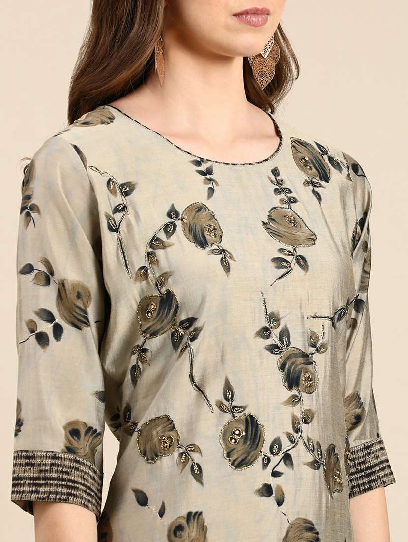 women floral printed round neck kurta pant set - 19631380 - Standard Image - 7