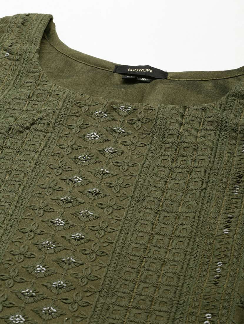 women embroidered kurta pant set with dupatta - 19664961 -  Standard Image - 7