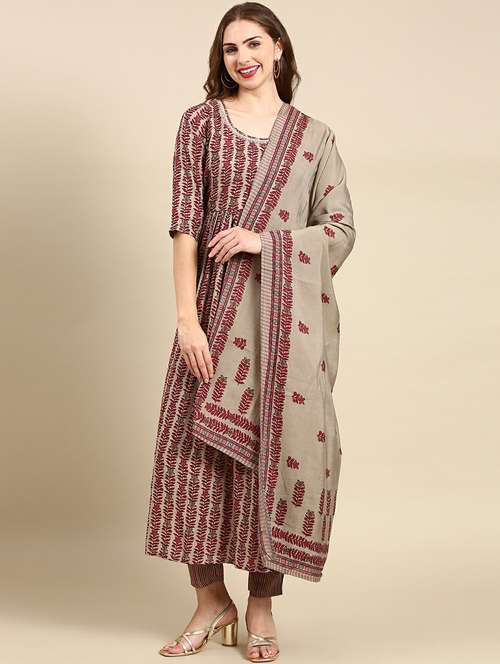women printed round neck kurta pant set with dupatta - 19664964 -  Standard Image - 0