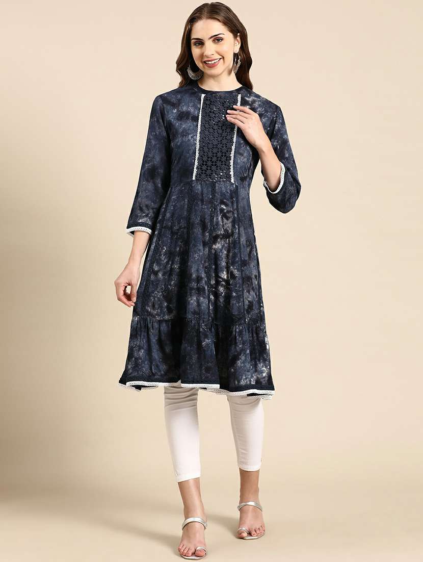 women's flared kurta