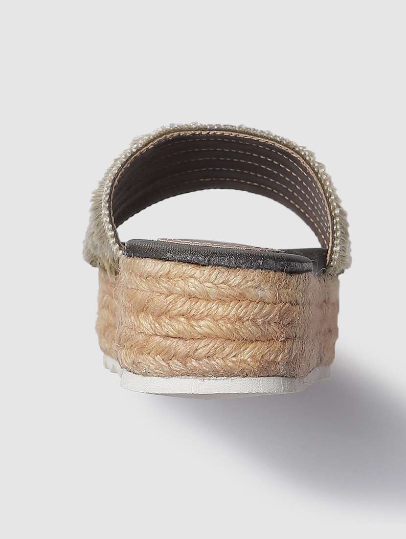 green slip on wedge - 19666439 -  Standard Image - 2