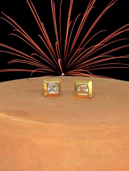 white brass studs earring - 19667219 -  Standard Image - 0