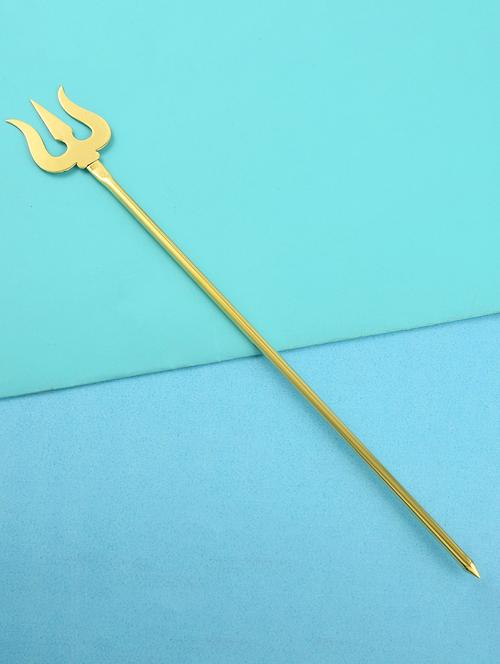 gold plated figurine - 19691183 -  Standard Image - 0