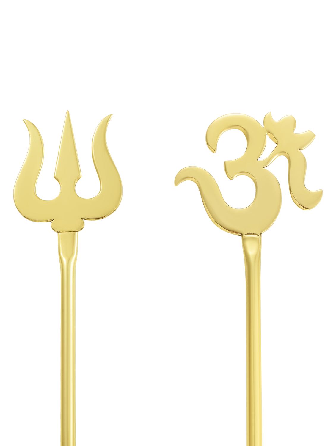 gold plated figurine - 19691184 - Standard Image - 2