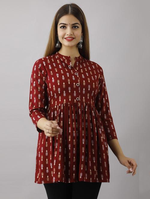 printed regular top - 19693236 - Standard Image - 0