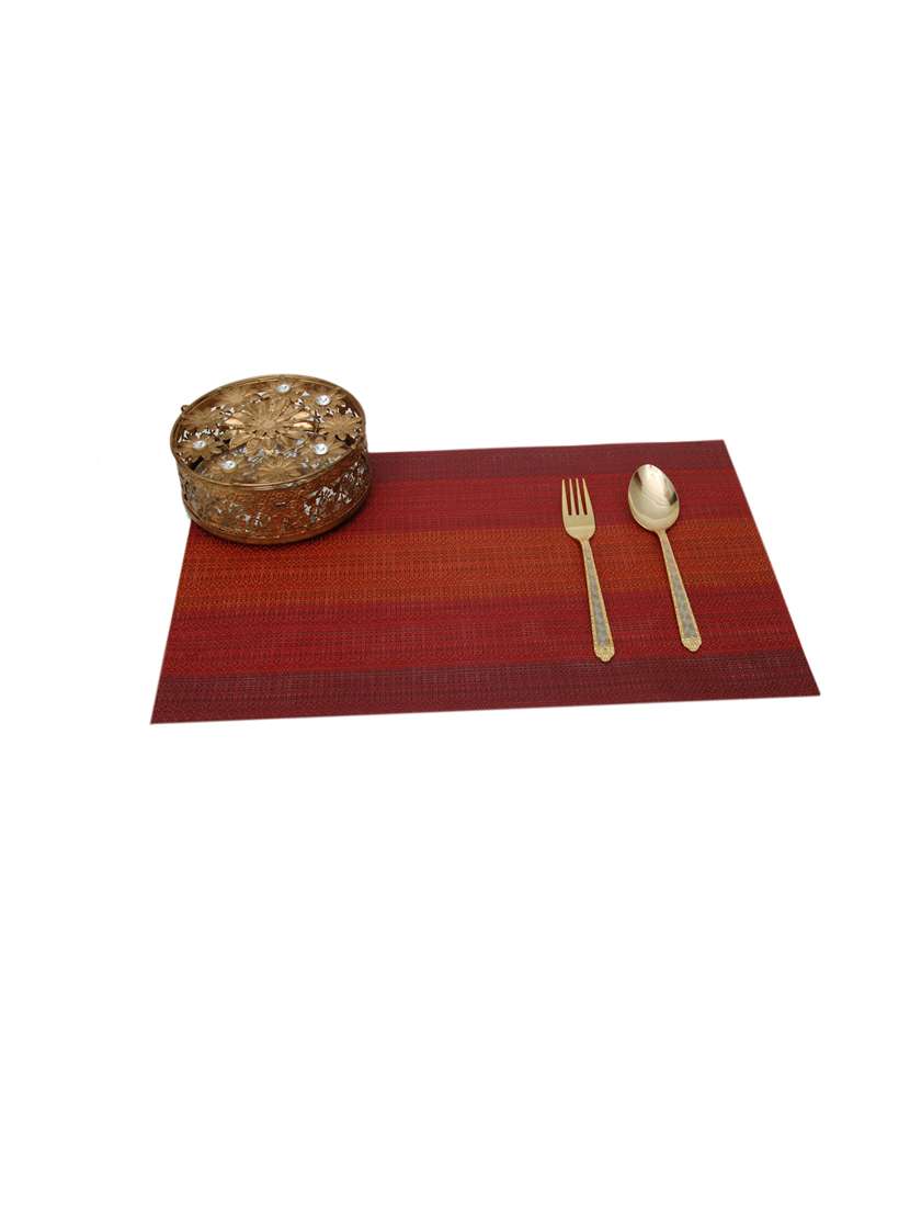 winner table placemats combo - 19695127 -  Standard Image - 2