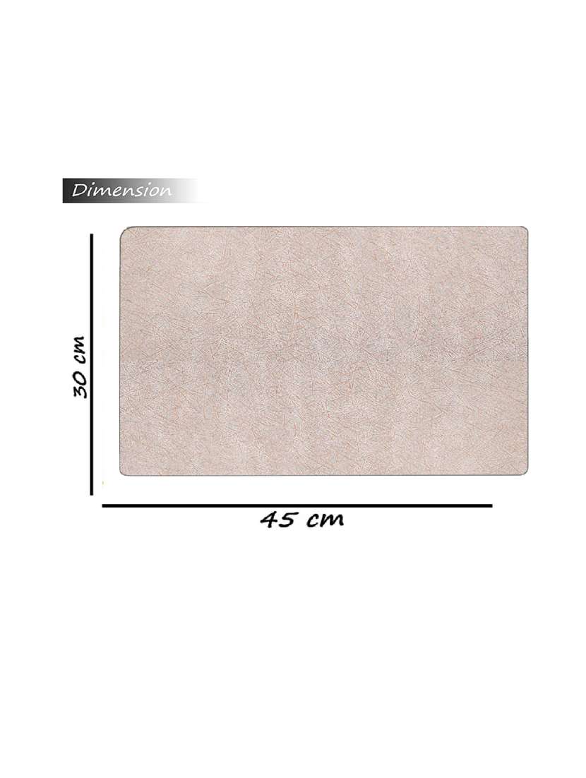winner rectangular table placemat - 19695137 -  Standard Image - 2