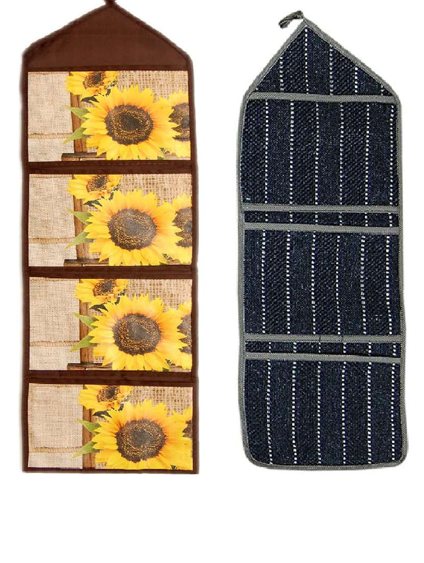 stripes print wall hangings - 19695271 -  Standard Image - 2