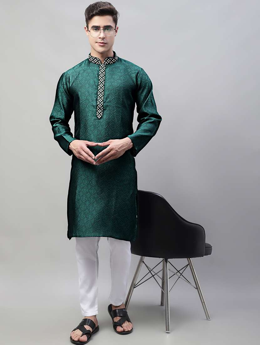 men mandarin collar embroidered kurta 