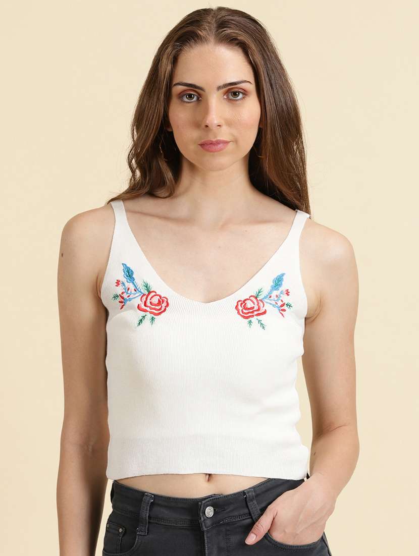 women scoop neck embroidered tank top