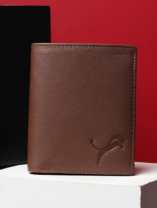 brown genuine leather wallet - 19707845 -  Standard Image - 0
